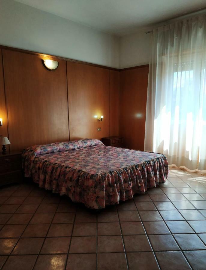 Residence Hotel Valery Monterotondo  Extérieur photo